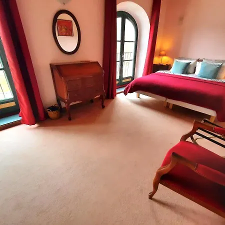 Domaine Lou Castet Dom wakacyjny