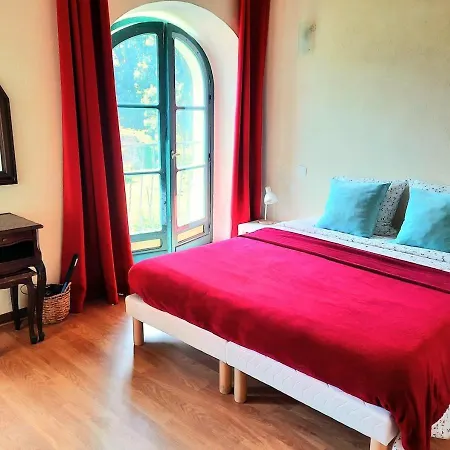 Domaine Lou Castet Dom wakacyjny *