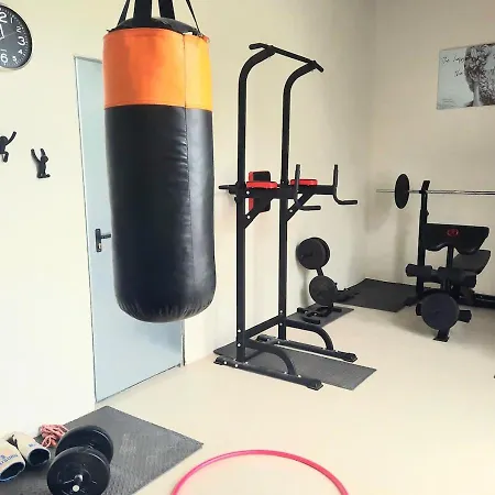 Domaine Lou Castet 度假居 Tuzaguet